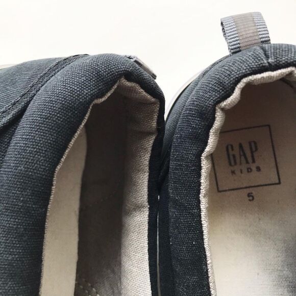 Gap kids skeleton glow in the dark slip on shoes GUC size 5 youth - Picture 5 of 8